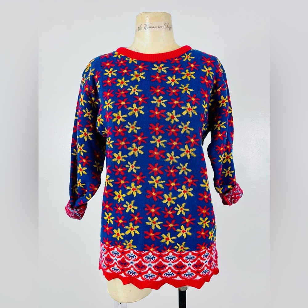LAST CHANCE 🌈 VTG 1990s Floral Sweater